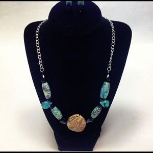 Handmade necklace and earring set